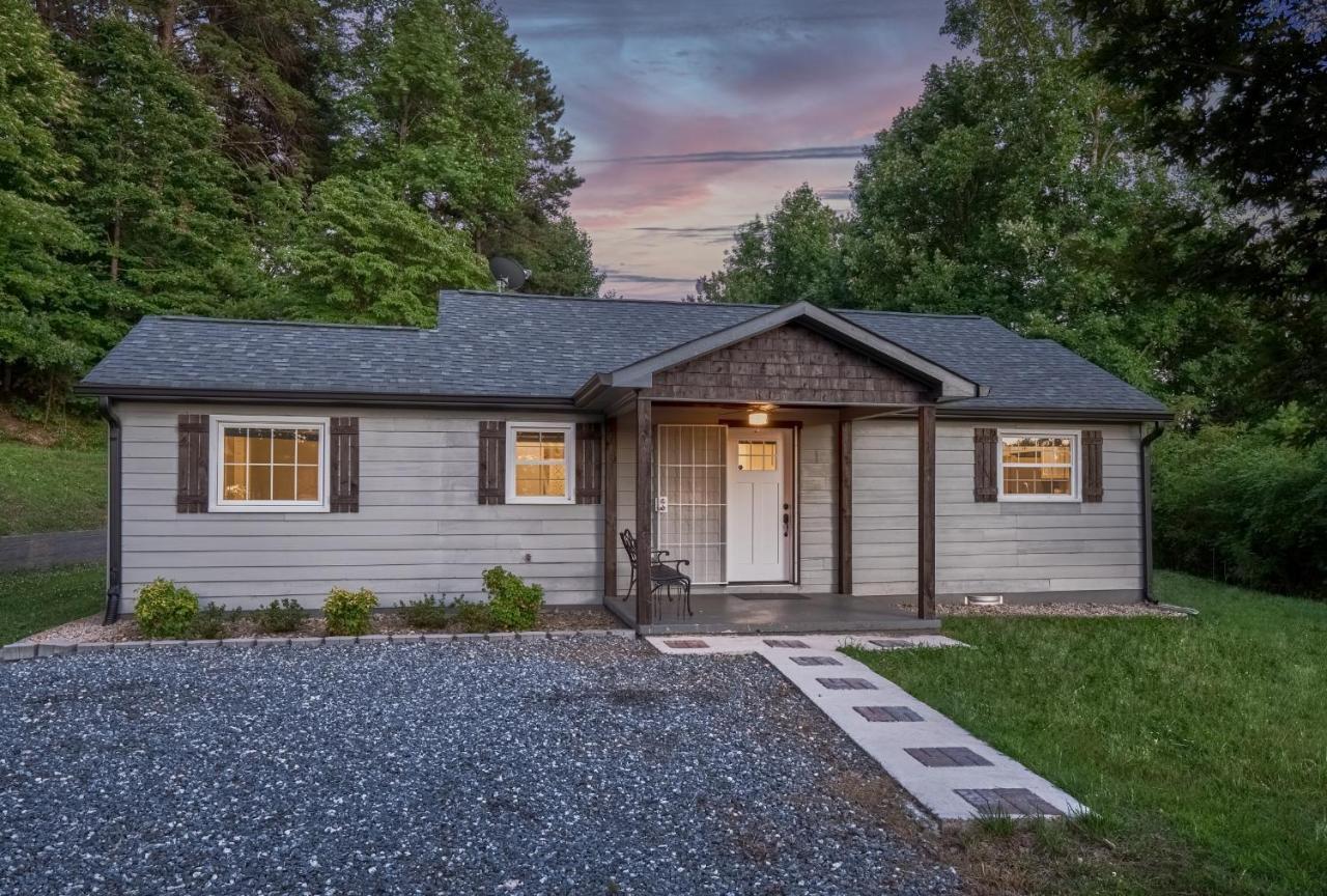 Private Peaceful House Near Lake Lure Chimney Rock Rutherfordton エクステリア 写真